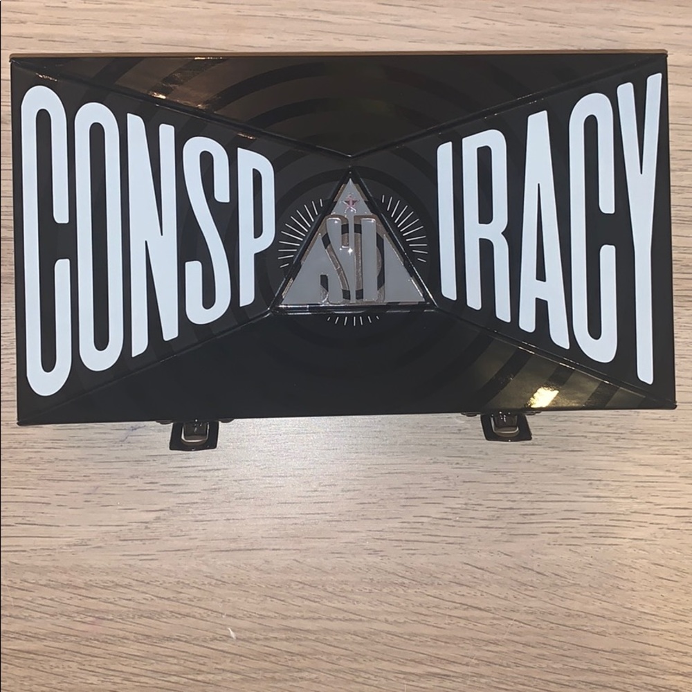 Jeffree Star x Shane Dawson Bundle